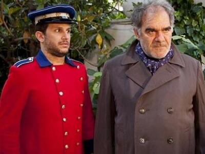 Η παράσταση «Σύντροφε Μεγαλειότατε…» από...