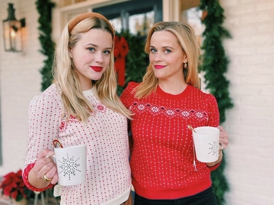 Οι celebrities που μας ευχήθηκαν με matc...