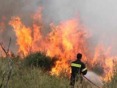 Κρήτη-ΤΩΡΑ: Πυρκαγιά στην περιοχή Γάζι, ...