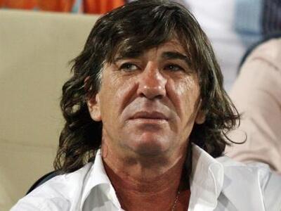 Μαύρος: «Η ΑΕΚ βρίσκεται ήδη στον τάφο»