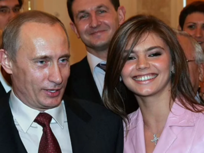 Βλαντίμιρ Πούτιν: Στη Μόσχα η Αλίνα Καμπ...