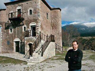 Νέος Γ.Γ. του Ε.Ε. Σταυρού ο Καλαβρυτινό...