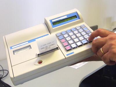 Αγρίνιο: 33χρονος άρπαξε χρήματα από ταμ...