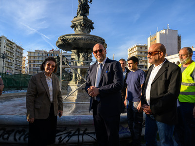 Αυτοψία της Λίνας Μενδώνη στα σιντριβάνι...