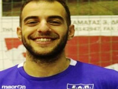 Βόλεϊ: Ο Γιώργος Σύρος θα φορέσει και πά...