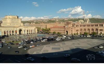 Πλατεία Δημοκρατίας  στο Γεραβάν 