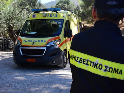 Κατερίνη: Αυτοκίνητο έπεσε σε γκρεμό