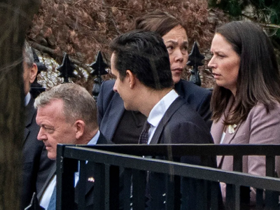 «Ρωσία- Κίνα ή ΗΠΑ;» το μήνυμα του Λευκο...