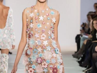 CELIA KRITHARIOTI: ΘΑΜΠΩΣΕ ΤΟ RITZ ΤΟΥ Π...