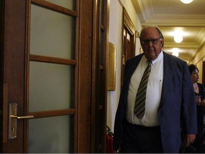 Πάτρα: Σκληρή κριτική Τσούκαλη και Νικολ...