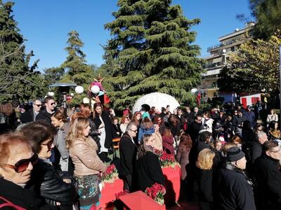 Πάρκο των Χριστουγέννων: Τέλος με την κο...