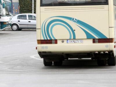 Τρόμος στα ΚΤΕΛ - Επιβάτης λεωφορείου έβ...