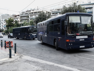 Ν. Φιλαδέλφεια: Απομακρύνθηκαν 2 ταξίαρχ...