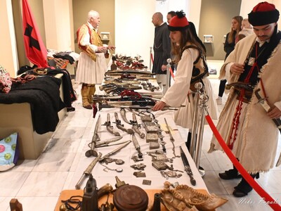 Αίγιο: Μουσειακή Έκθεση Ιστορικών Κειμηλ...