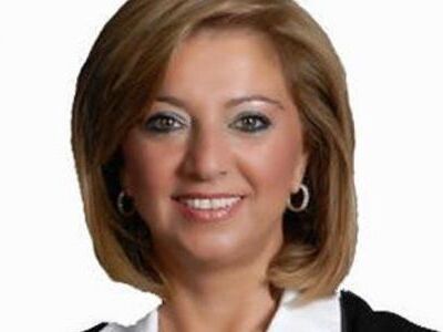 Αρνείται να παραιτηθεί η Περιφερειάρχης ...