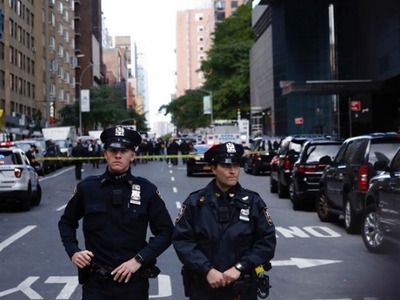 Ύποπτα δέματα σε Μπ. Ομπάμα, Χ. Κλίντον,...