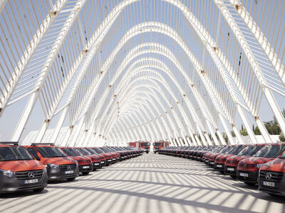 17 νέα πυροσβεστικά οχήματα στις Πυροσβε...