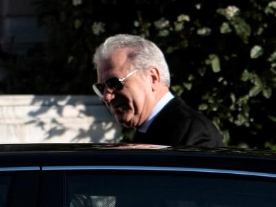 Αβραμόπουλος: Δεν επιτρέπεται να αφεθεί ...