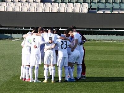 Αναβλήθηκε λόγω κορωνοϊού το παιχνίδι τη...