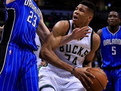 ΝΒΑ: Γράφει ιστορία ο Γιάννης Αντετοκούνμπο 