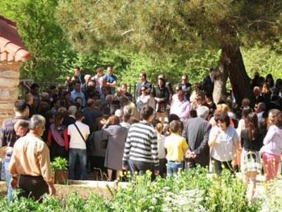 Αχαΐα: Η γιορτή του Αγίου Πνεύματος στο ...