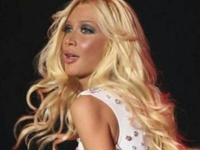 Δείτε πως ήταν η Πάολα πριν τις επεμβάσε...