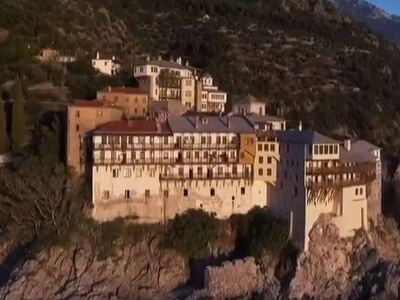 Το επιβλητικό Άγιο όρος σε ένα βίντεο 
