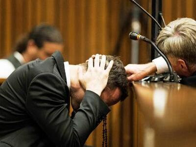 Εμετό στο δικαστήριο έκανε ο Πιστόριους ...