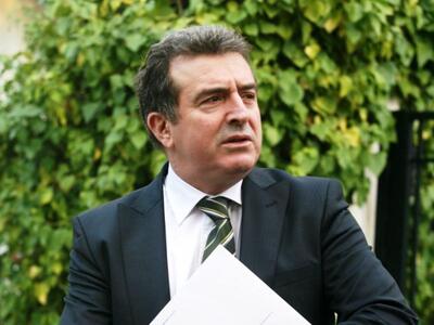 Τελεσίγραφο Χρυσοχοΐδη για τα μπλοκαρισμ...