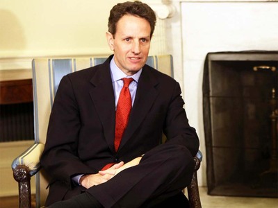 Τίμοθι Γκάϊθνερ: "Η Ευρώπη πρέπει ν...