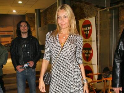 Εκνευρισμένη η Χριστίνα Παππά με τις δηλ...