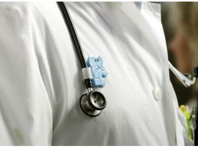 Γιατρός καταδικάστηκε για τον θάνατο 11μ...