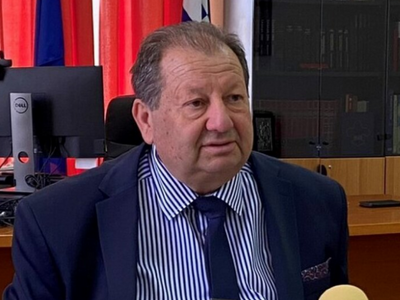 Αιγιάλεια: Θέσπιση Προγράμματος Υποτροφι...