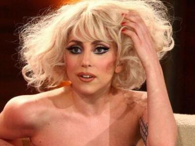 Θερμή υποδοχή για την Λέιντι Γκάγκα που ...