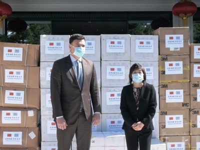 Κορωνοϊός: 50.000 μάσκες δώρισε η Κίνα στην Ελλάδα