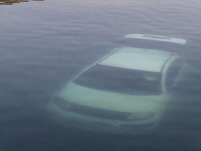 Αμφιλοχία: Αυτοκίνητο με τρεις γυναίκες ...