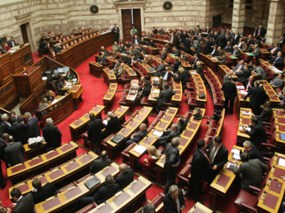 "Τσακωμένοι" με το... Διαδίκτυ...