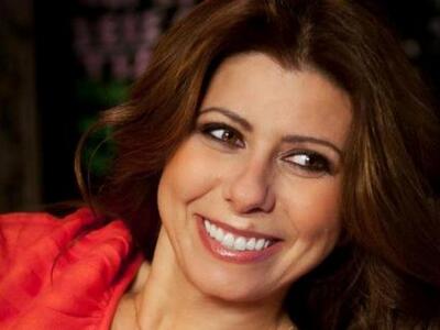 Ποια παρουσιάστρια περιγράφει στο βιβλίο...