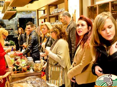 Το "Μπαχαράδικο" έκανε εγκαίνι...