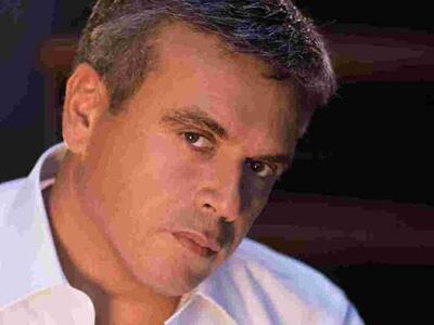 Ο Μανώλης Λιδάκης στην Πάτρα