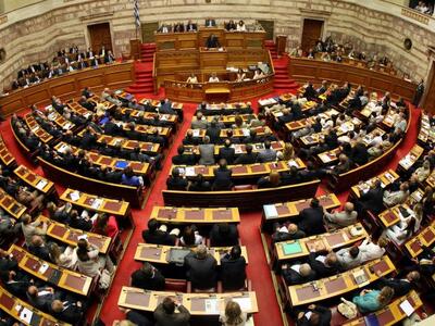 Αυτό είναι το πολυνομοσχέδιο με τα προαπ...