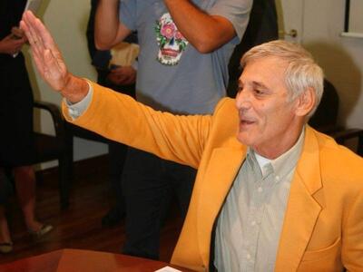 Στο αστυνομικό τμήμα για...πλαστογραφία ...