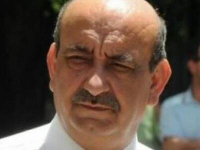 Και ο Θανάσης Νταβλούρος στο δείπνο της ...