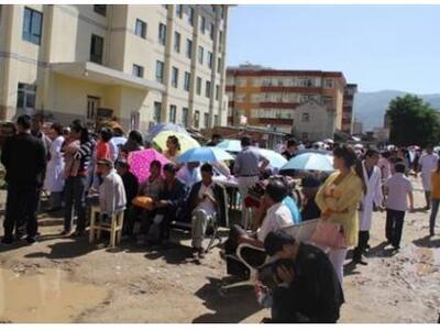 Σεισμός 6,4 Ρίχτερ "τσάκισε" την Κίνα 