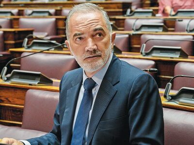 Σαλμάς για σκάνδαλο ΟΠΕΚΕΠΕ: «Εγώ ήμουν ...