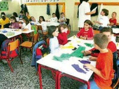 Μαθητές έσκαψαν σήραγγα για να το σκάσου...