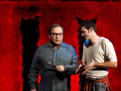 Το «Κόκκινο» του John Logan συνεχίζεται ...