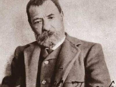 Πάτρα: Ο Στέλιος Σοφός διαβάζει Αλέξανδρ...