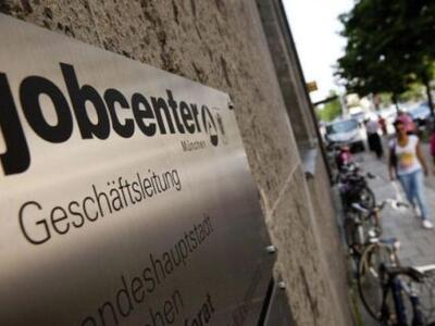 Περικοπές στον γερμανικό "ΟΑΕΔ&quot...