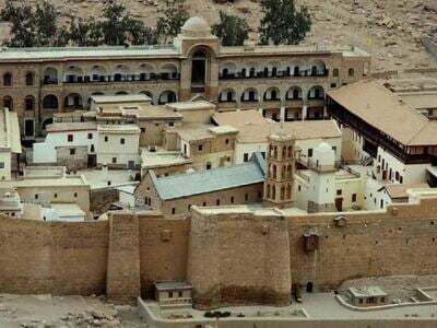 Η «Μεγάλη Μεταμόρφωση» αγγίζει τη Μονή Α...